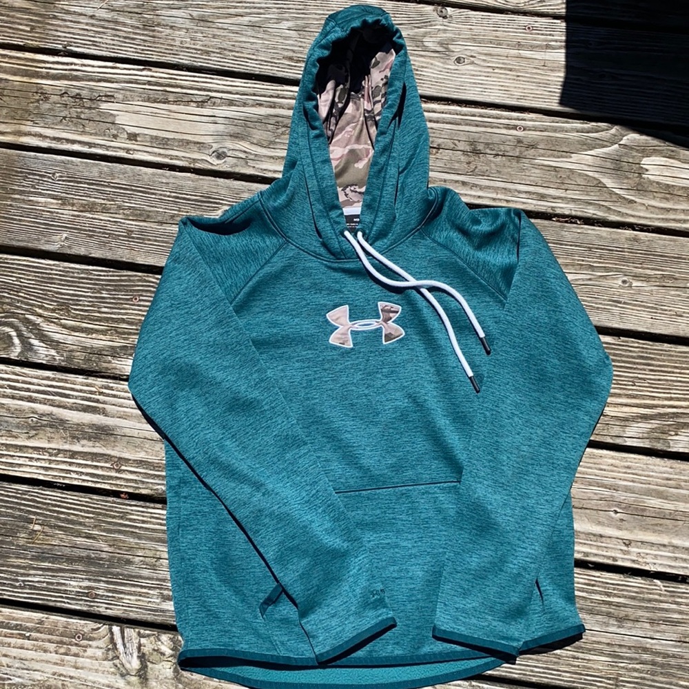 Under Armour Sweatshirt